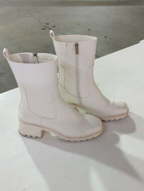 White Chunky Ankle Boots with Side Zip